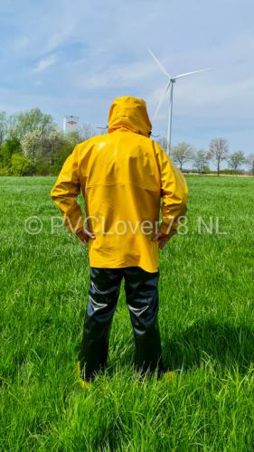 Open gallery 014